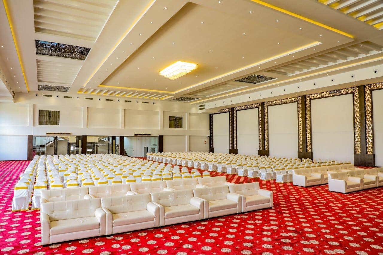 BRS GRANDEUR gallery photo 07